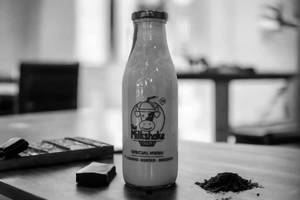 Dark Chocolate Milkshake (Jumbo)