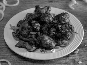 Boneless Chilli Chicken (10 Pcs)