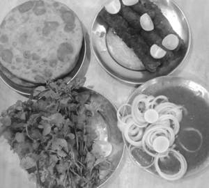 2 Chicken Seekh + 1 Paratha