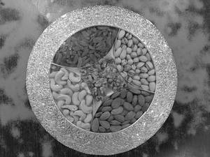 Small Thali Dry fruits[Approx400 grams ]