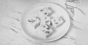 Sugar Free Kalakand (5 Pieces)