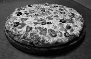 Medium Farm House Pizza