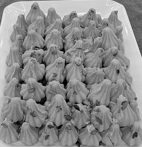 Kesar Kaju Modak