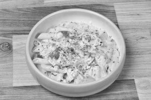 Penne Alfredo Veg