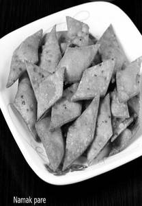 Namak Para
