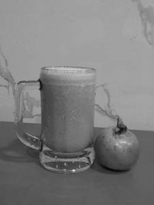 Pomegranate Milkshake (750 ml)