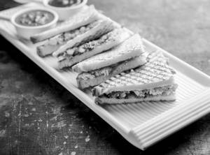 Paneer tikka sandwich