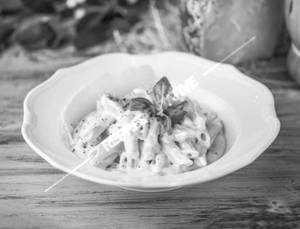 White Sauce Pasta