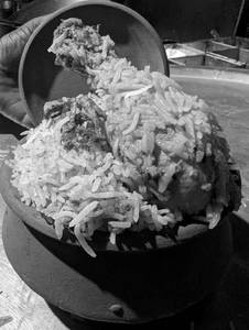Handi Chicken Leg Biryani