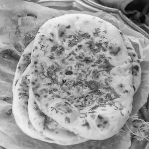Chilli Garlic Naan