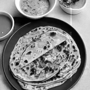 Methi Paneer Onion Cheese Paratha