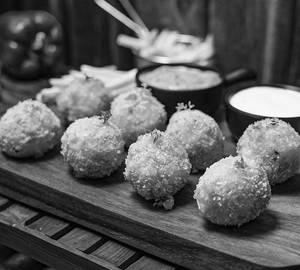 Veg Cheese Ball (6 Pcs)