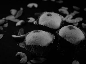 Dry Rasgulla (Per Pcs) [online]