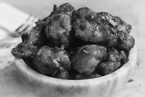 Veg manchurian dry
