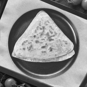 Triangle Paratha (2 Pcs)