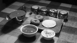 Idli Vada [120 Gm]
