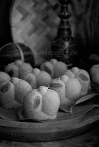 Gud Sandesh (2pcs)
