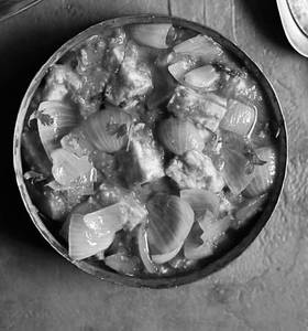 Paneer Do Pyaza (8pcs)