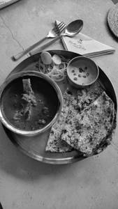 Vidarbha Savoji Paya Masala  