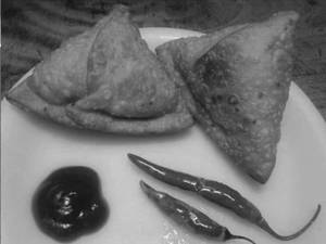 Aloo Samosa [1 Piece]