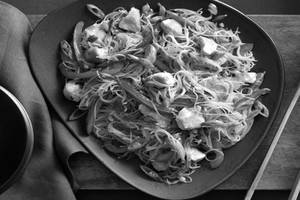 Non Veg Singapore Noodles [serves 2-3] [500 Grams]