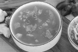 Veg Clear Soup [500 ML]