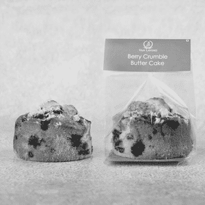 Berry Crumble Buttery Cake