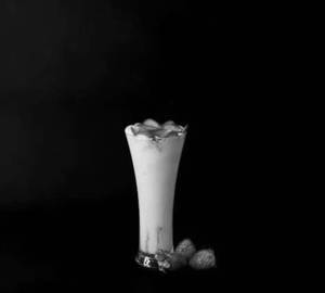 Strawberry Milkshake With Vanilla Ice Cream