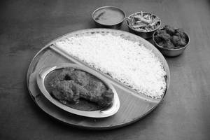Chicken Curry Rice with Sabji