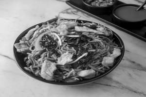Chicken Hong Kong Noodles.