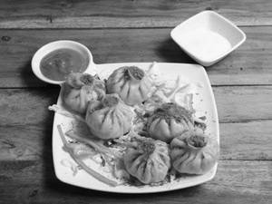 Veg Peri Peri Steamed Momos (10)