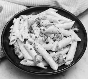Veg White Sauce Pasta