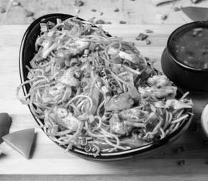 Chicken Schezwan Noodles