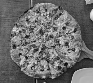 10Cheese &Corn Pizza Medium