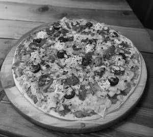 Veggie Overloaded Pizza [small, 7 Inches]
