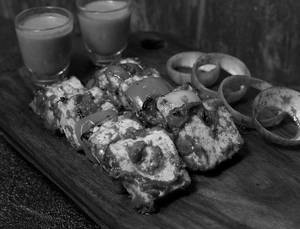 Paneer Tikka (8pcs)