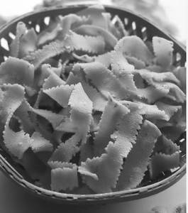 Ribbon Pakoda