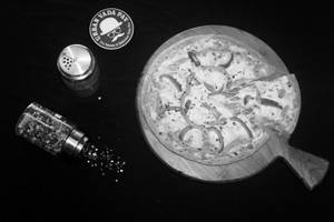 Urban Smoky Pepper Pizza 9"