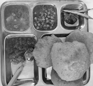 Kachori (4 Pcs) + 3 Sabji