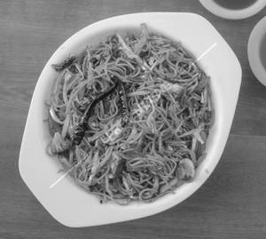 Veg Chilly Garlic Chowmein