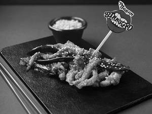 Hot Garlic Crispy Chicken (dry)