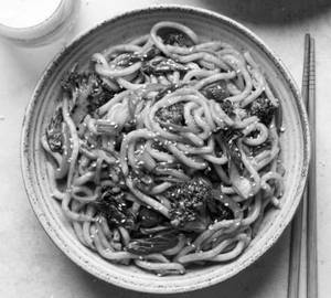 Chicken hakka noodles