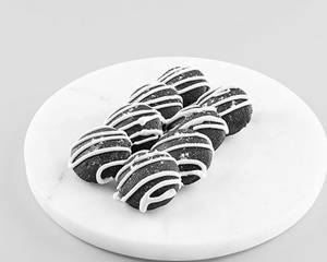 Red Velvet Mini Pancakes (8 Pieces)