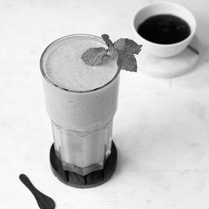 Strawberry Lassi