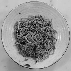Chilli Garlic Noodles - Veg