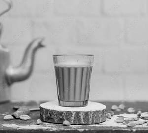 Elaichi chai