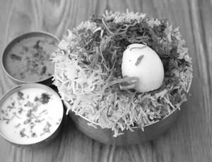 Egg Biryani With Raita