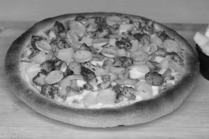 Hawaiian Chicken Pizza