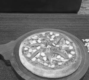 Spicy Veg With Garlic Twist Pizza [7 Inches]