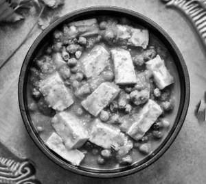 Matar Paneer